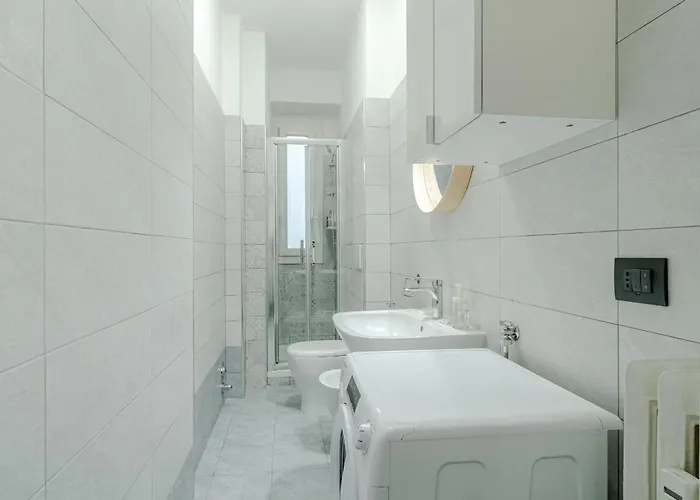 Guesthost - Comfy Flat In Appartamento
