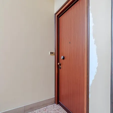 Guesthost - Comfy Flat In Turyn